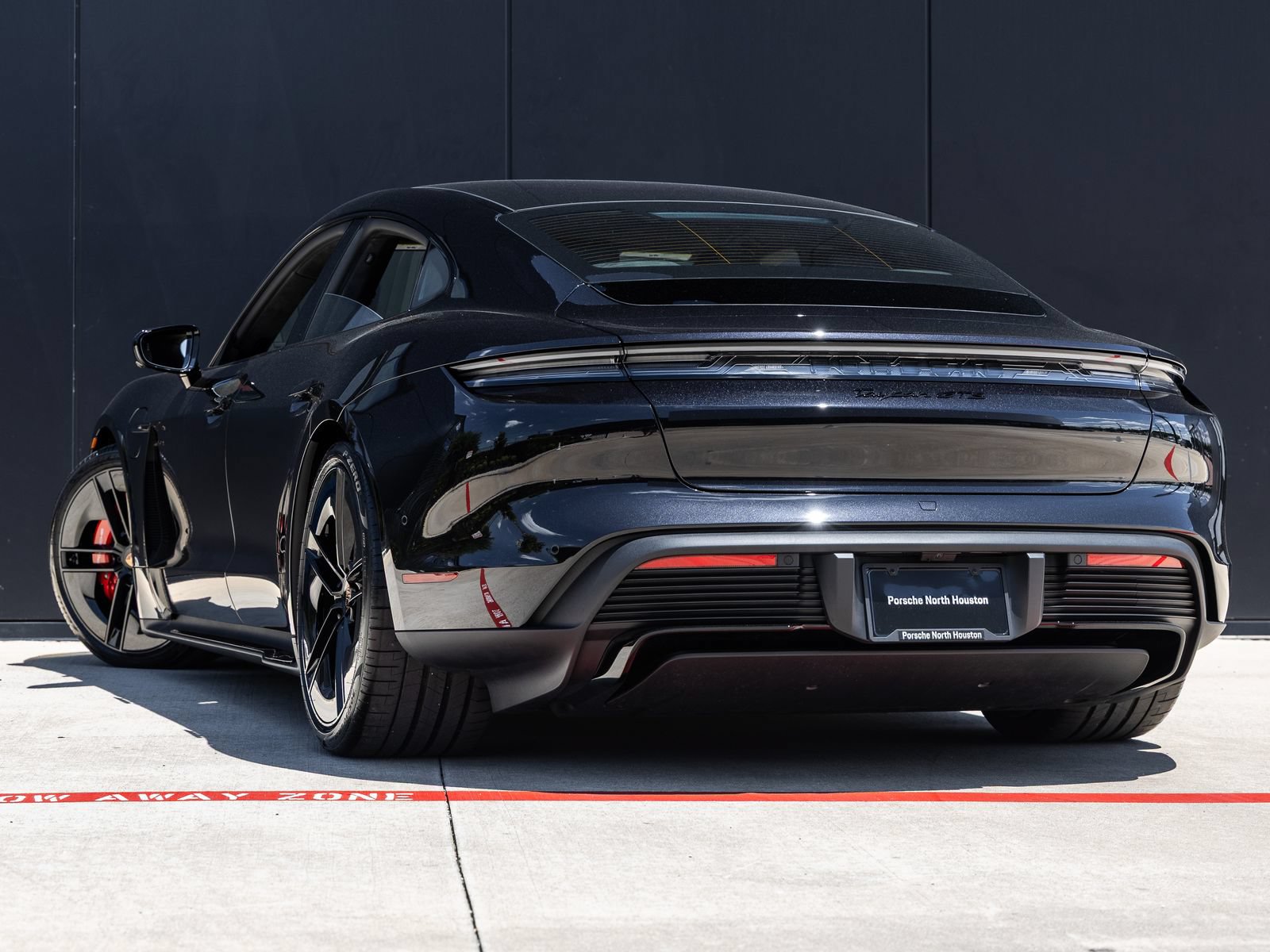 New 2026 Porsche Taycan GTS AWD/4WD image 3