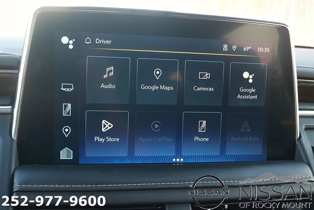 Used 2023 Chevrolet Suburban Premier image 30