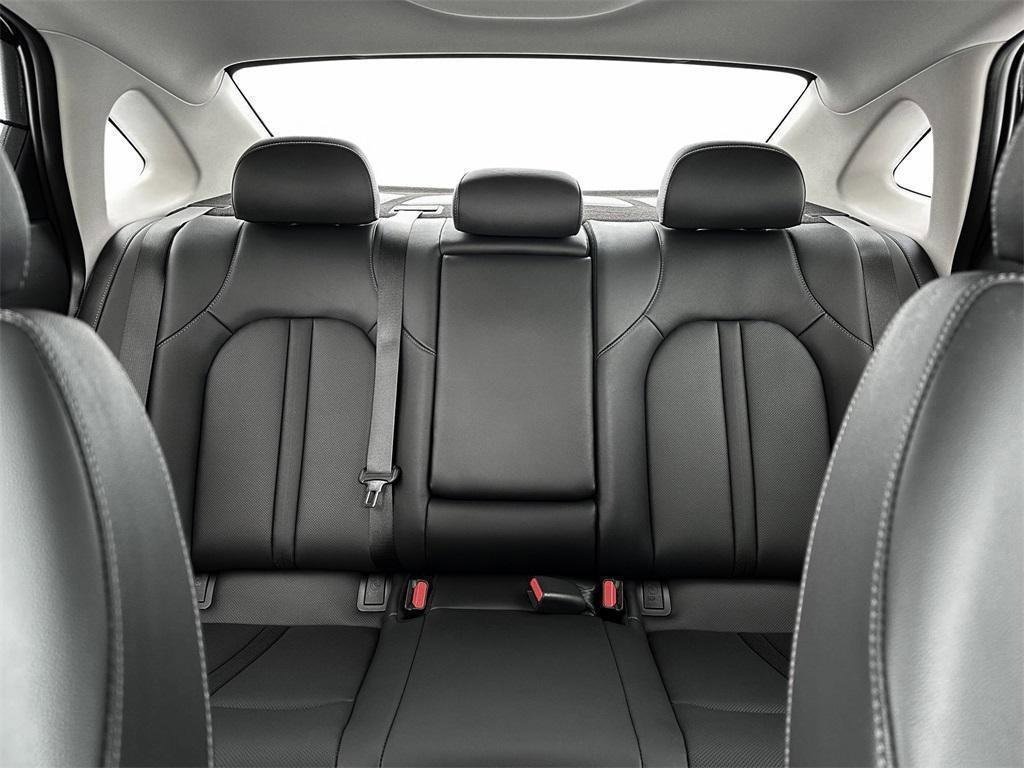 New 2025 Hyundai Sonata Limited image 16