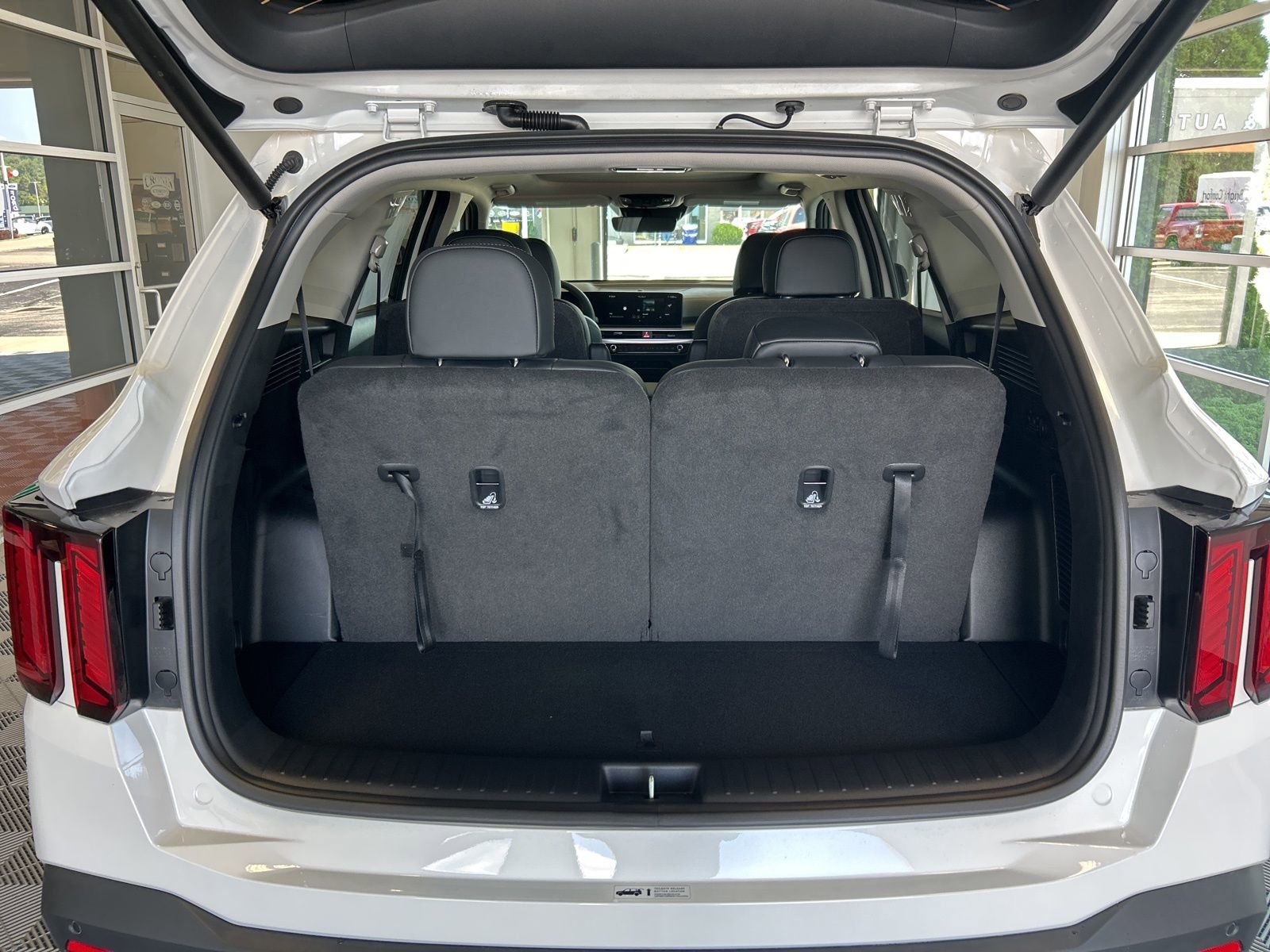 New 2025 Kia Sorento EX w/ EX Panoramic Sunroof Package image 11