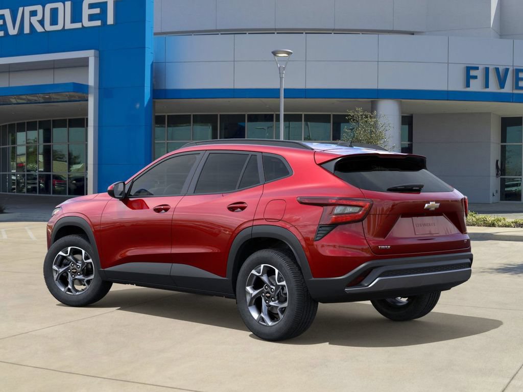New 2026 Chevrolet Trax LT w/ Driver Confidence Package FWD image 3