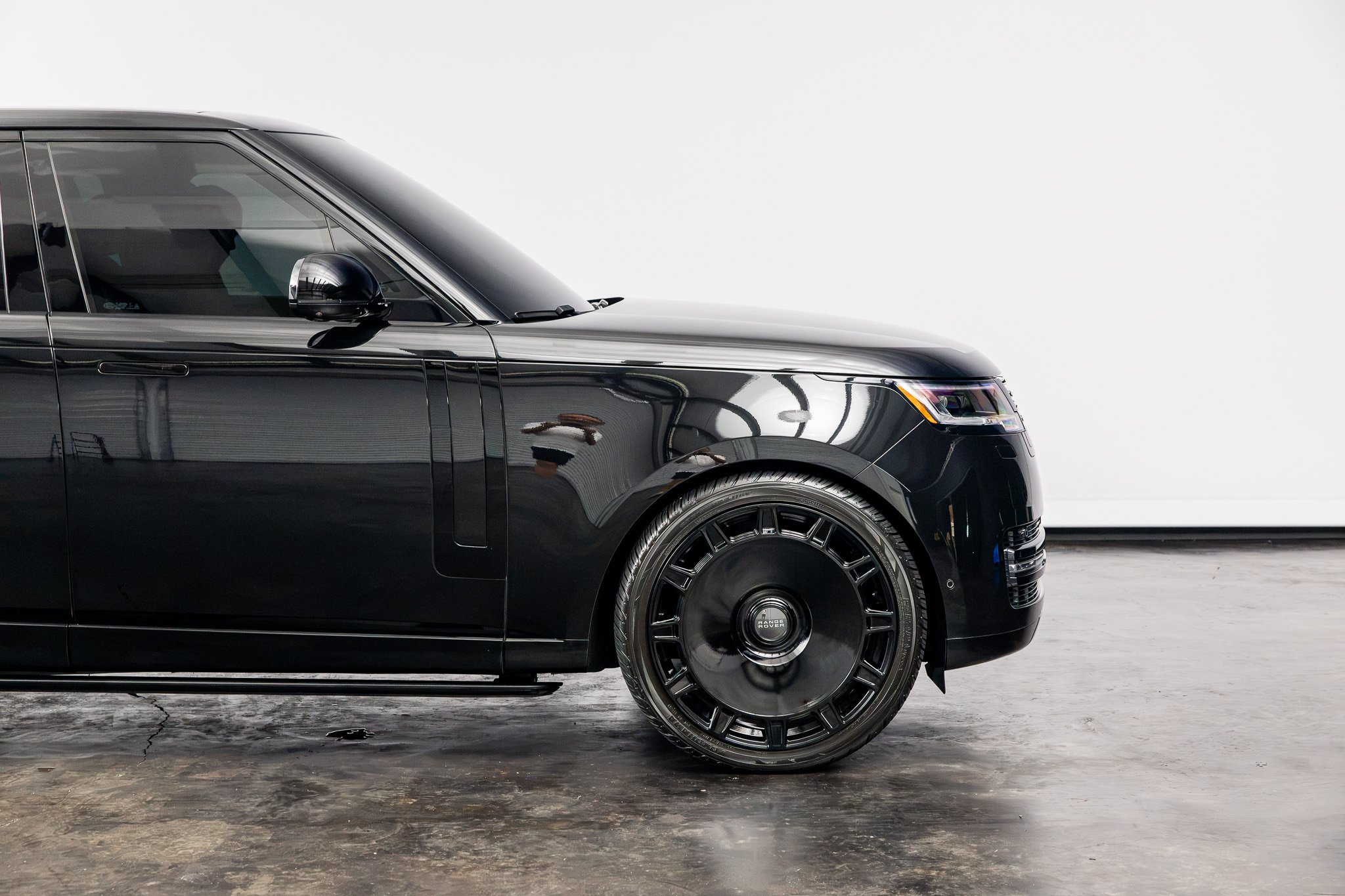 Used 2024 Land Rover Range Rover SE AWD/4WD image 18