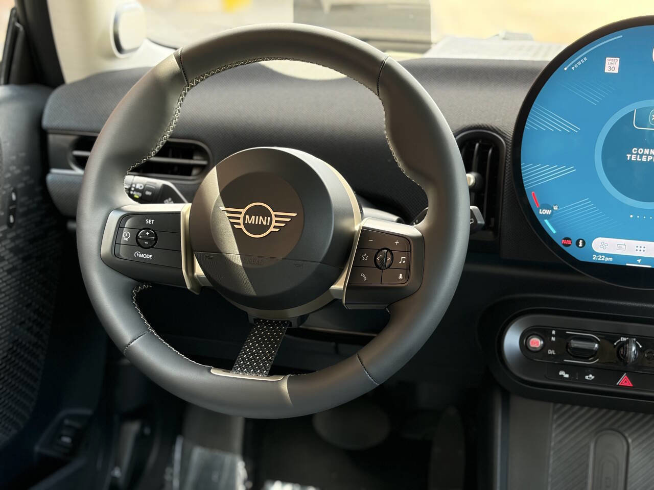 Used 2025 MINI Cooper 2-Door Hardtop FWD image 24