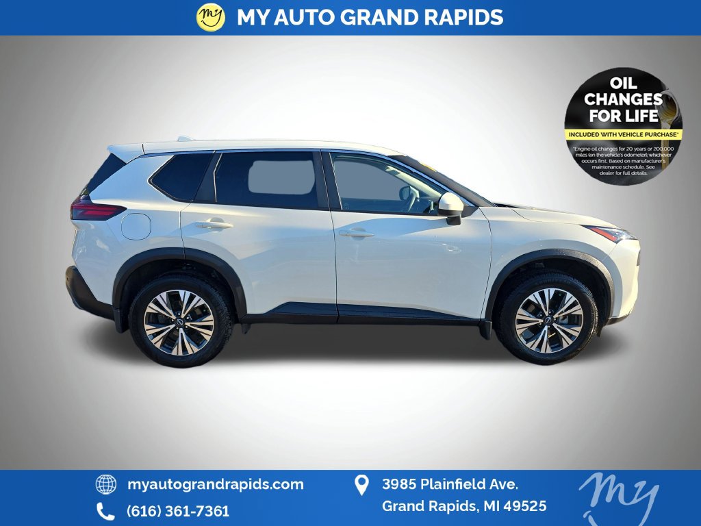 Used 2023 Nissan Rogue SV AWD/4WD image 8