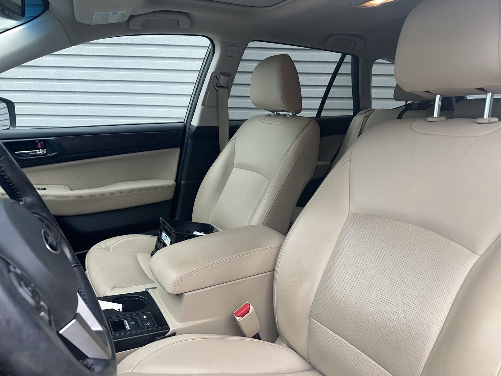 Used 2016 Subaru Outback 2.5i Limited image 10