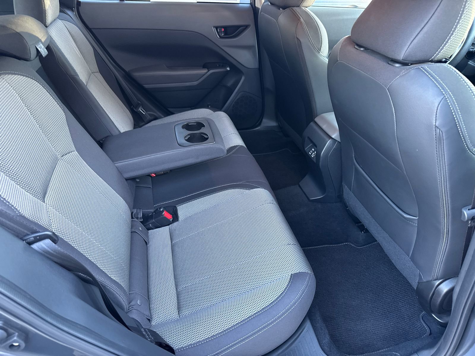 Certified 2024 Subaru Crosstrek 2.0i Premium image 10