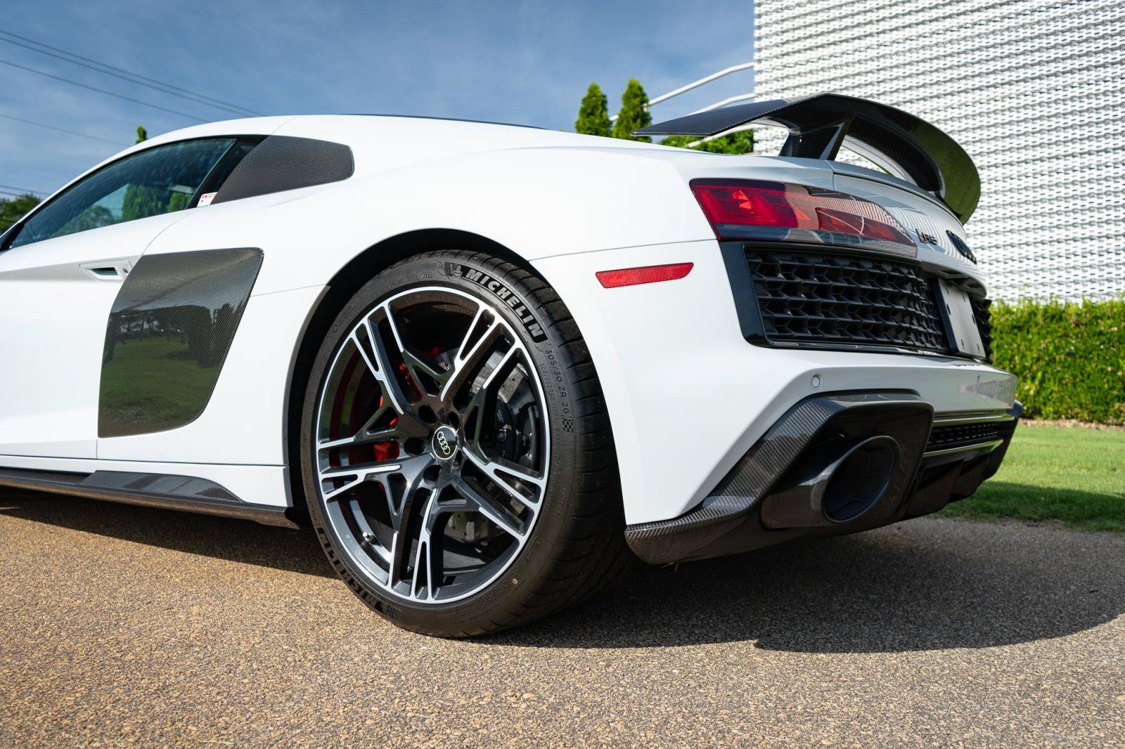 Certified 2023 Audi R8 V10 performance AWD/4WD image 26