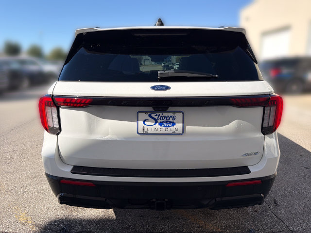 New 2026 Ford Explorer ST-Line w/ ST-Line Street Pack AWD/4WD image 7