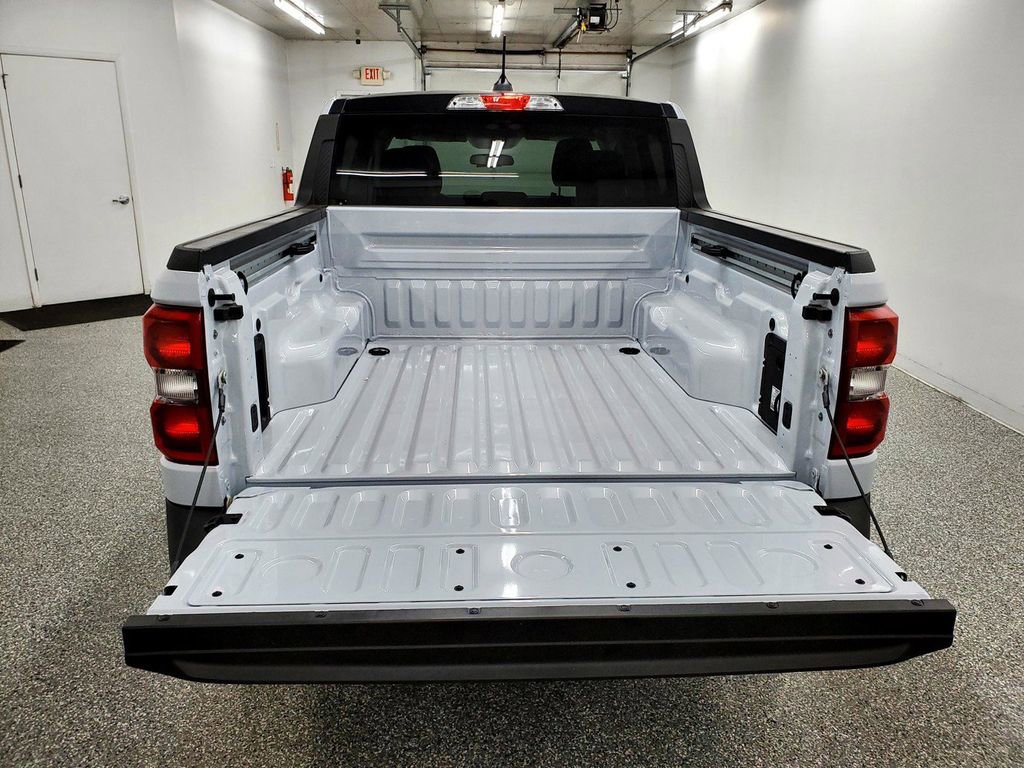 New 2025 Ford Maverick XLT w/ XLT Luxury Package image 6