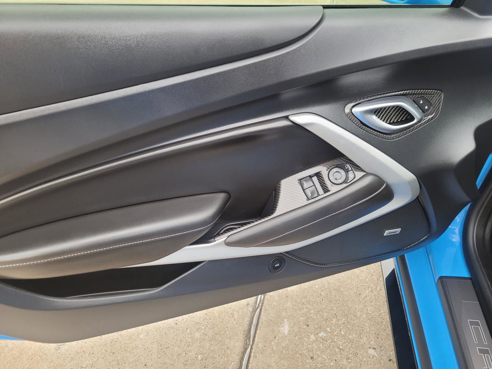 Used 2022 Chevrolet Camaro LT w/ RS Package RWD image 17