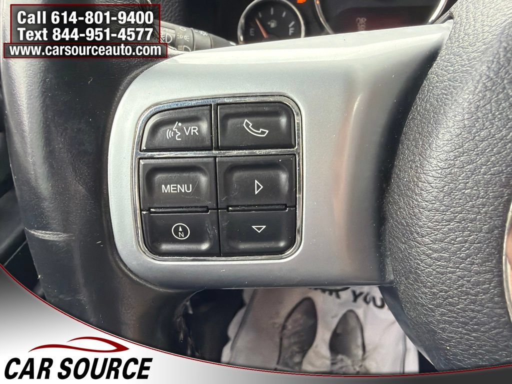 Used 2016 Jeep Wrangler Unlimited Rubicon AWD/4WD image 11