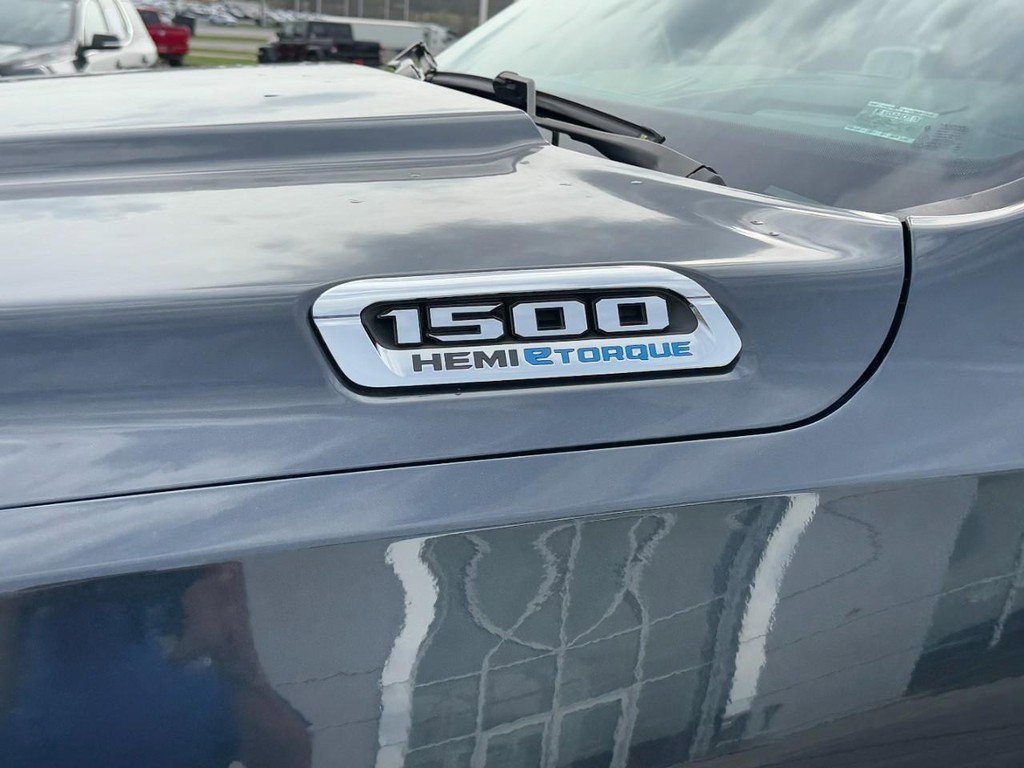 Used 2021 RAM 1500 Limited AWD/4WD image 11