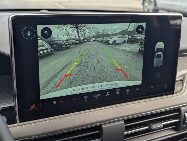 New 2026 Lincoln Corsair Premiere image 18