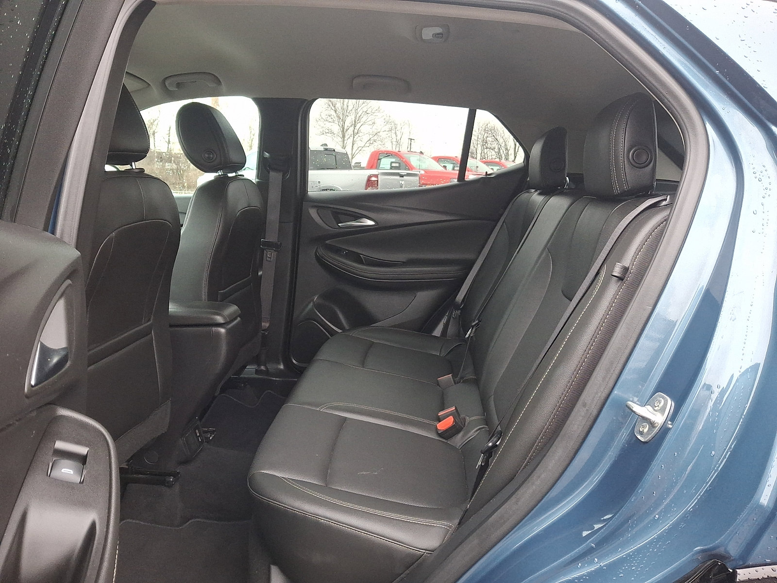 Used 2024 Buick Encore GX Sport Touring image 11