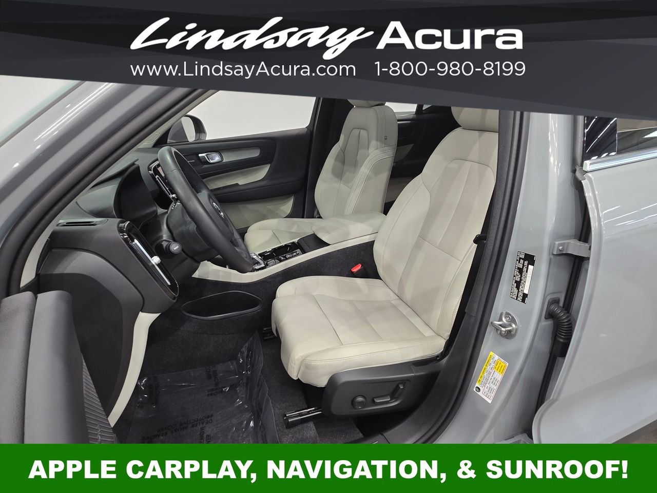 Used 2024 Volvo XC40 B5 Ultimate AWD/4WD image 12
