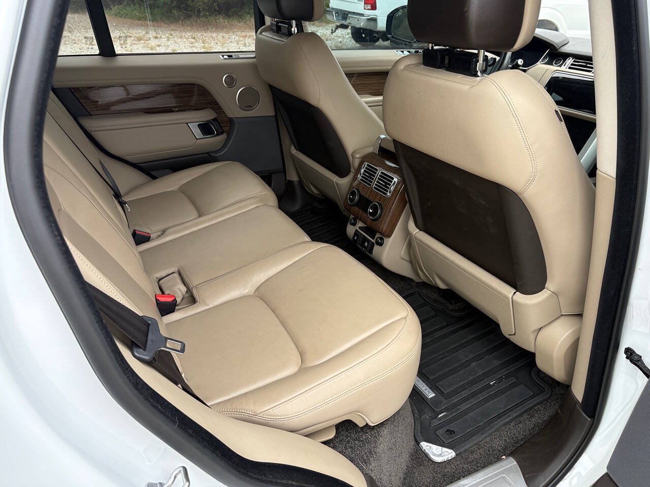 Used 2018 Land Rover Range Rover AWD/4WD image 15