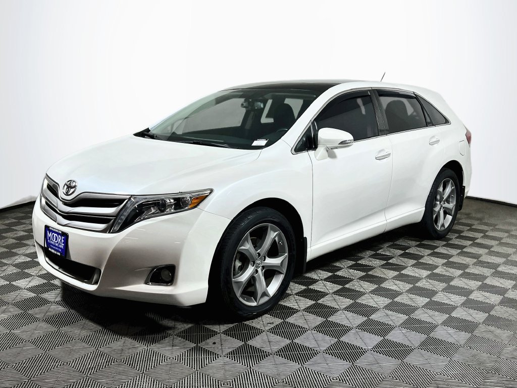 Used 2013 Toyota Venza Limited w/ Tow Prep Pkg AWD/4WD image 3