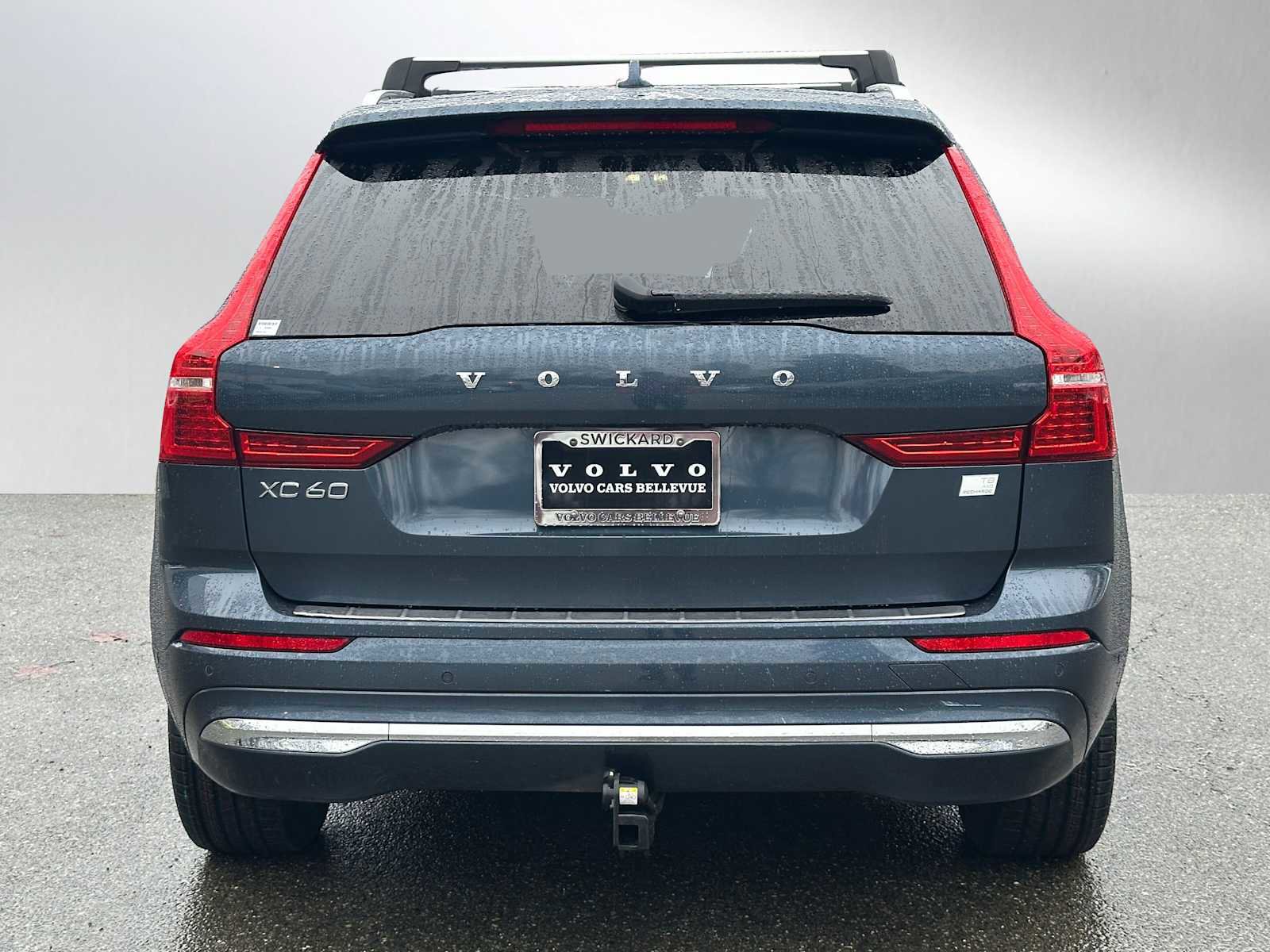 Certified 2023 Volvo XC60 T8 Ultimate image 4