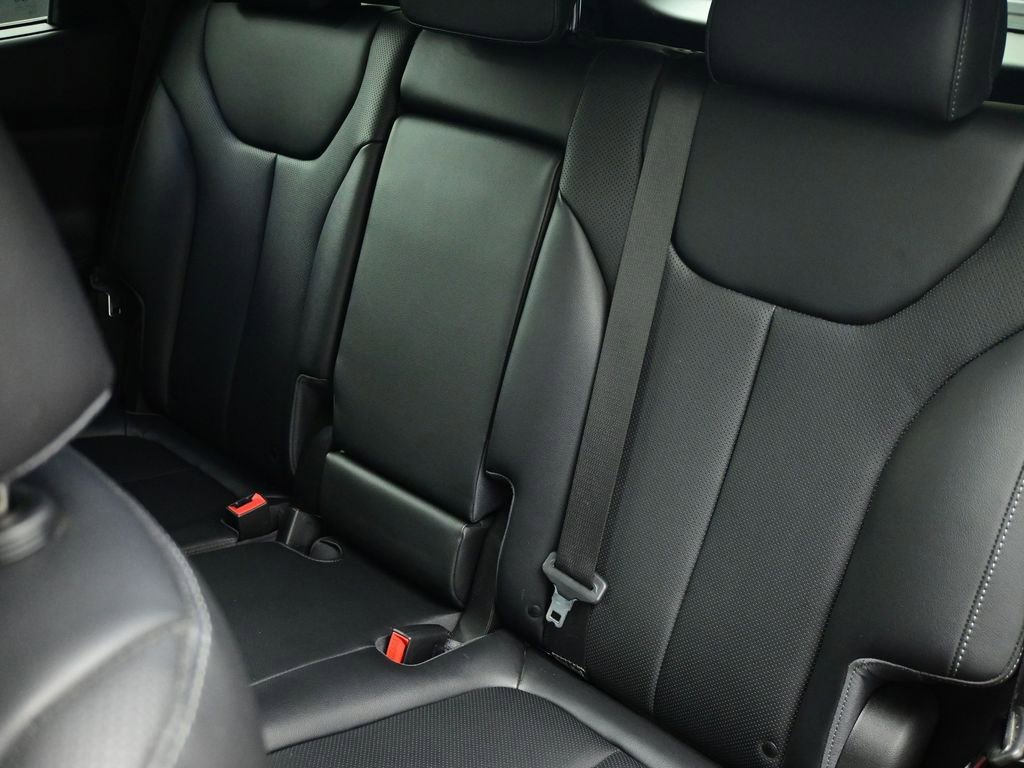 Used 2023 Hyundai Santa Fe SEL w/ Premium Package FWD image 59