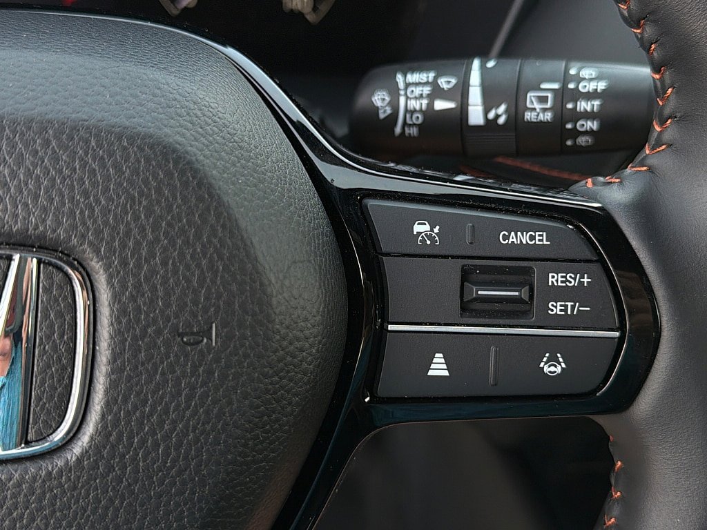 Used 2024 Honda HR-V Sport image 17