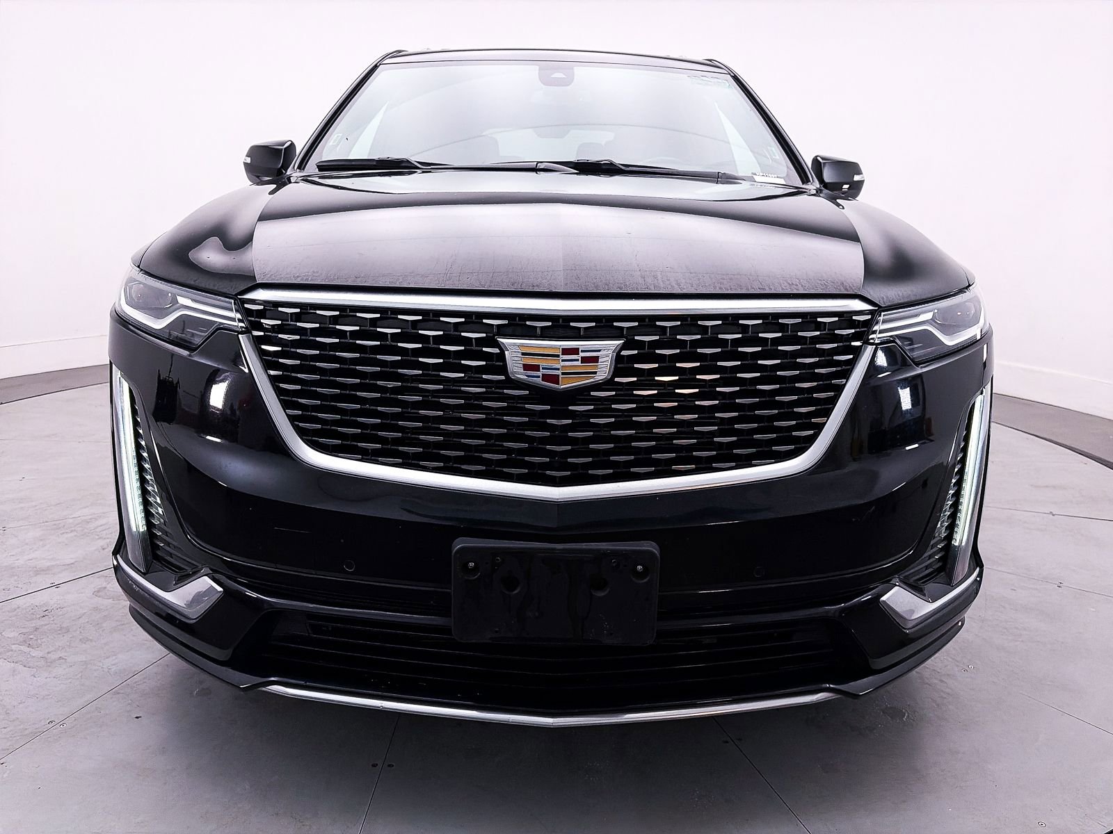 Used 2023 Cadillac XT6 Premium Luxury image 14