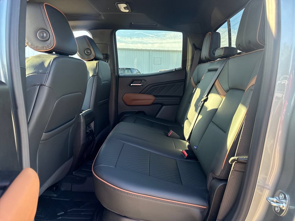 New 2026 GMC Canyon AT4 w/ Technology Plus Package AWD/4WD image 13