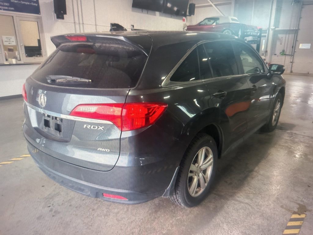 Used 2015 Acura RDX AWD w/ Technology Package image 5