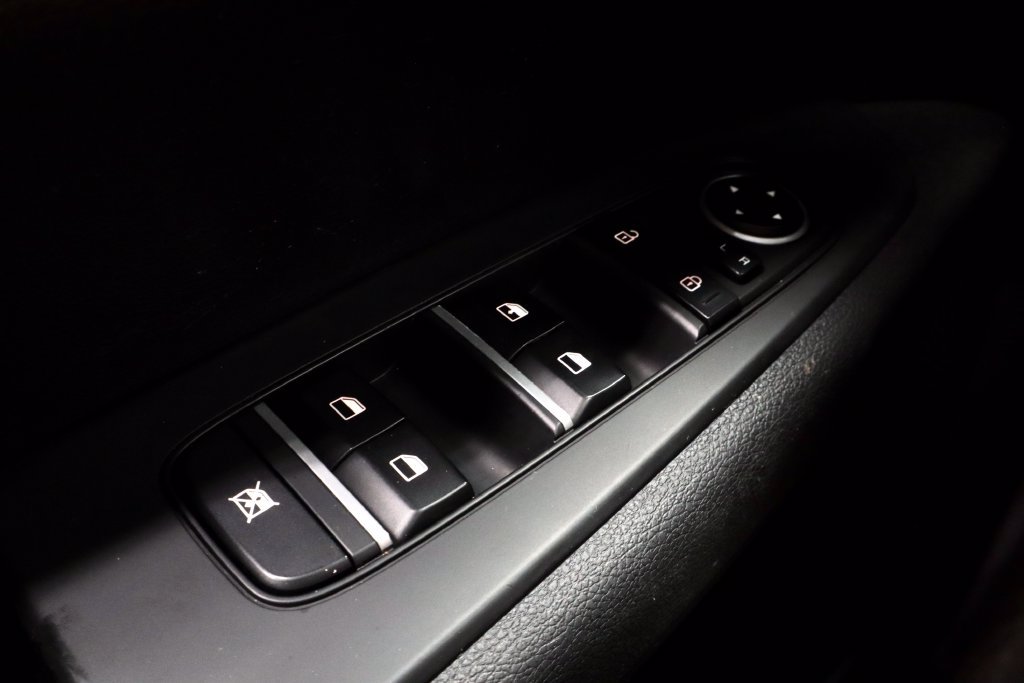 Used 2023 Kia Forte LXS w/ LXS Technology Package FWD image 25