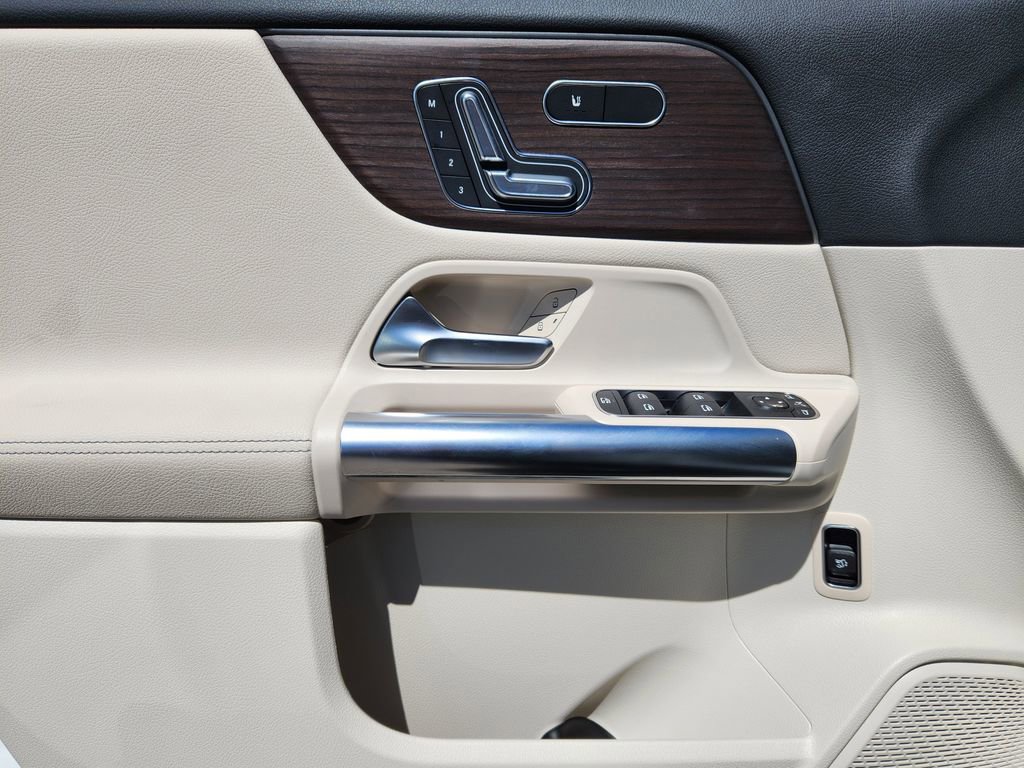 Certified 2026 Mercedes-Benz GLA 250 4MATIC image 24