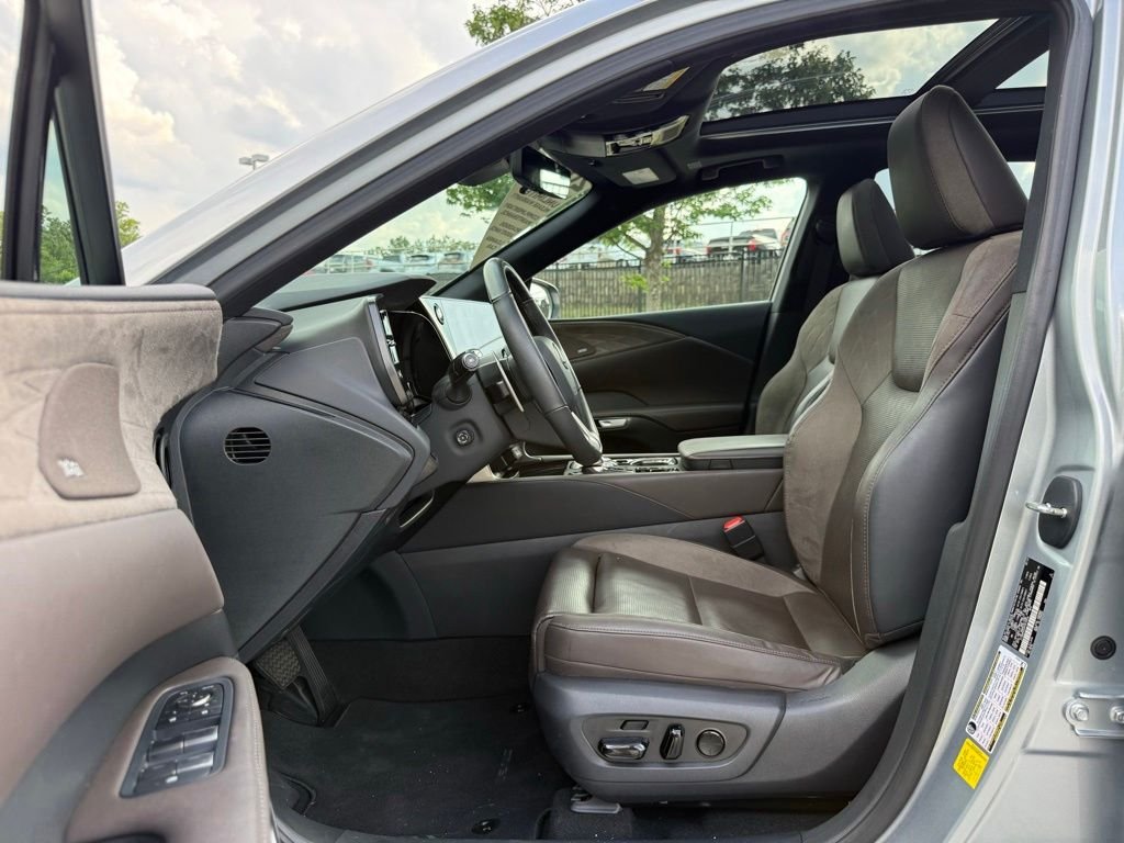 Certified 2023 Lexus RX 350 w/ Cold Area Package AWD/4WD image 26