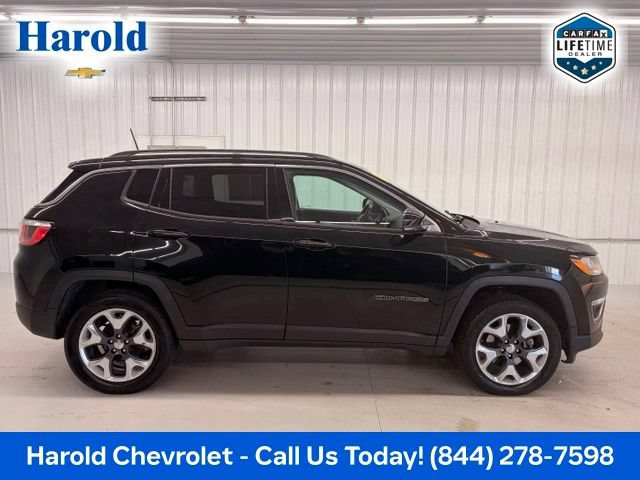 Used 2018 Jeep Compass Limited AWD/4WD image 6