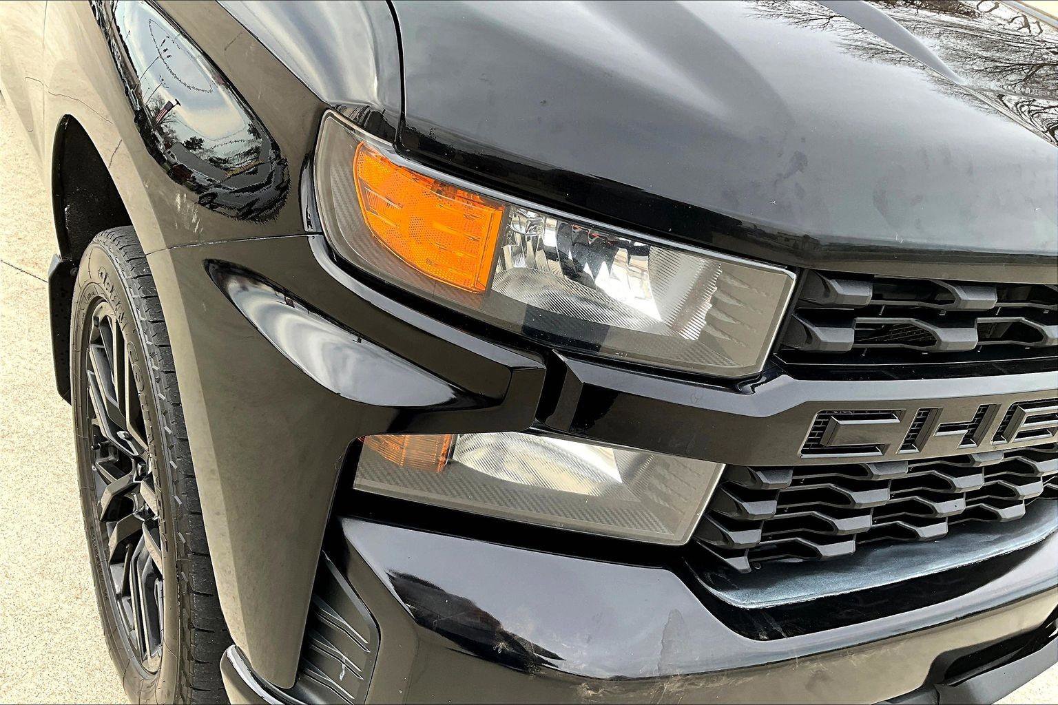 Used 2019 Chevrolet Silverado 1500 Custom w/ Trailering Package image 30