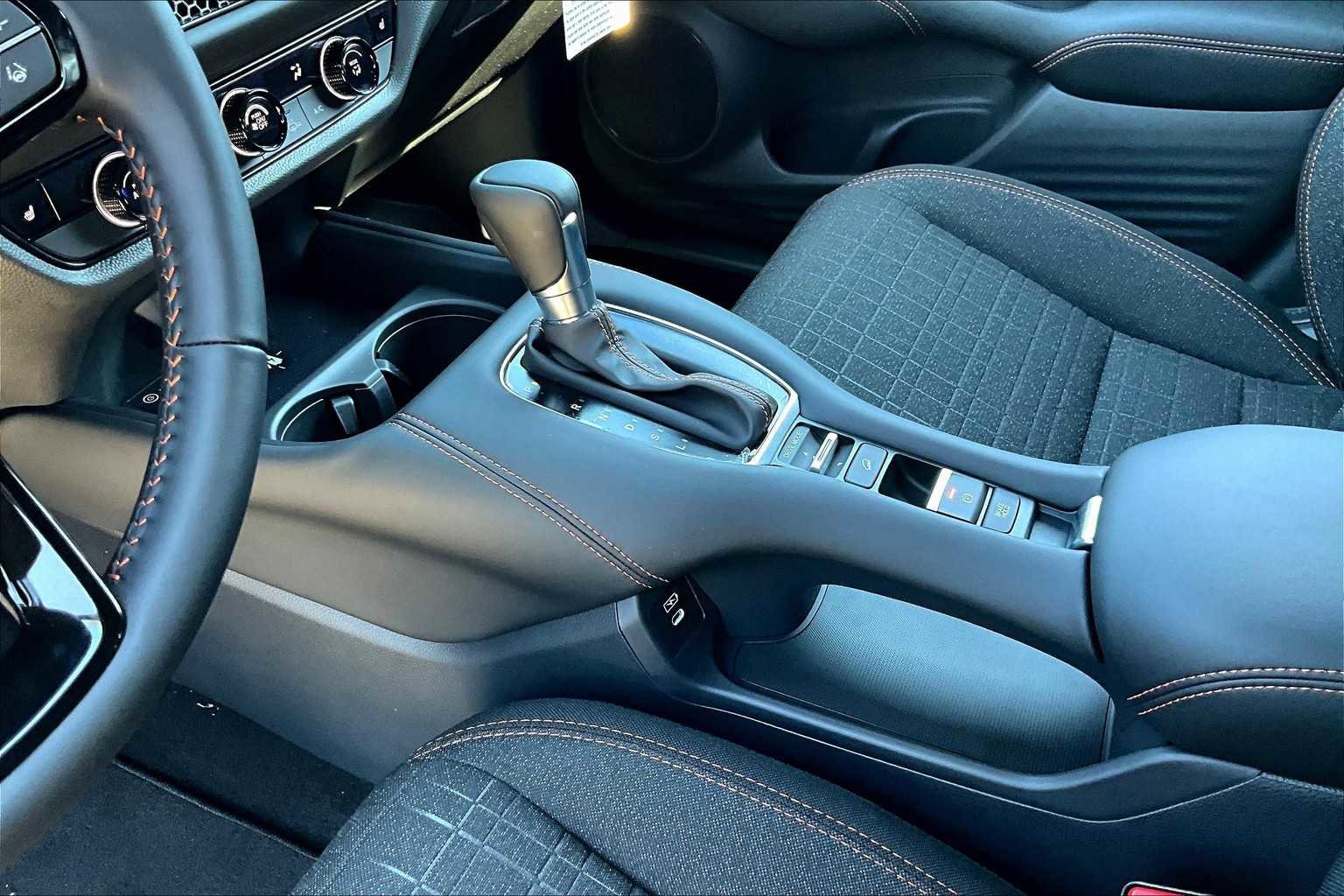 New 2026 Honda HR-V Sport image 7