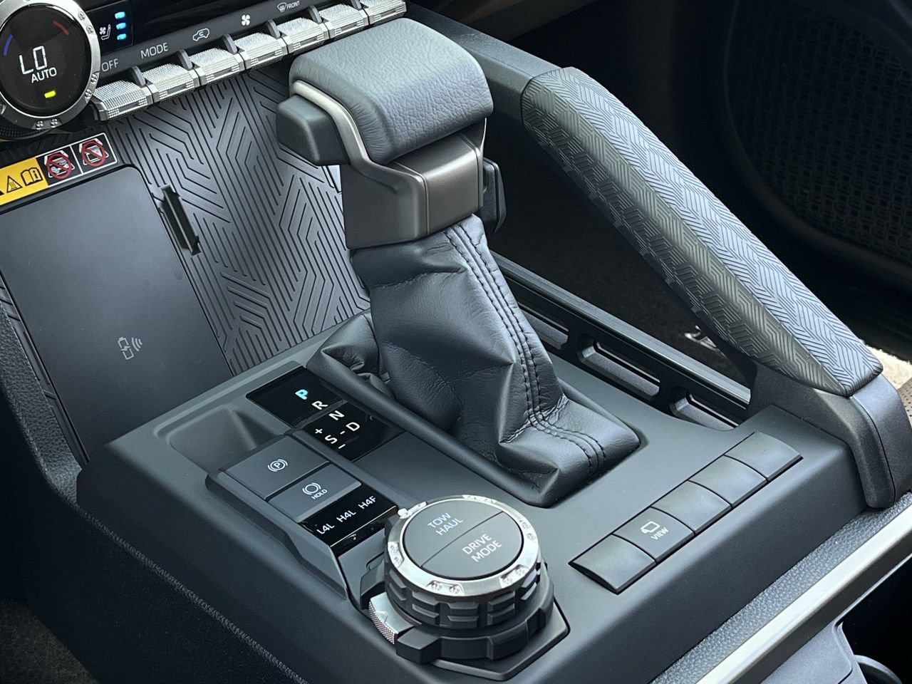 New 2026 Toyota 4Runner Limited AWD/4WD image 20