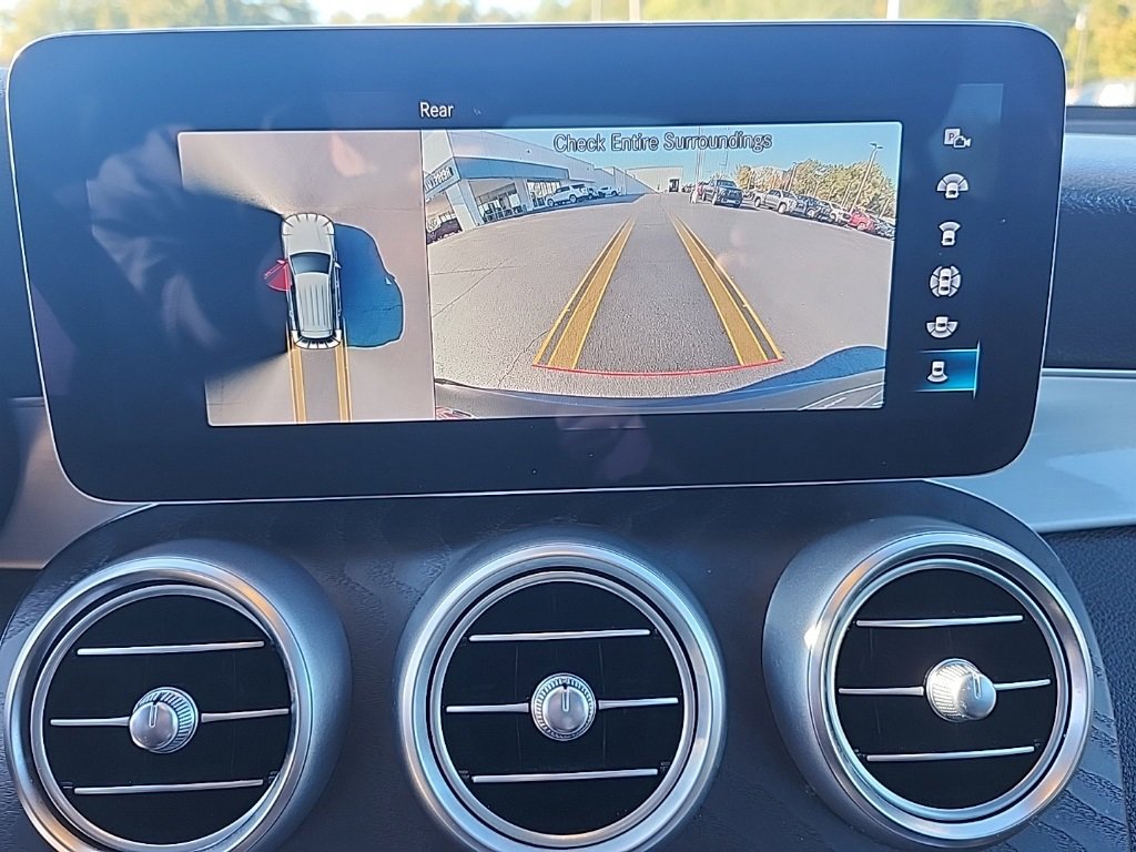 Used 2022 Mercedes-Benz GLC 300 image 30