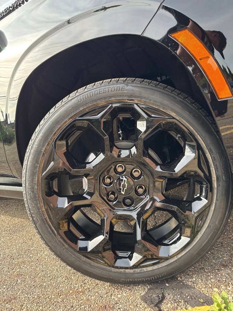 New 2026 Chevrolet Tahoe High Country AWD/4WD image 31