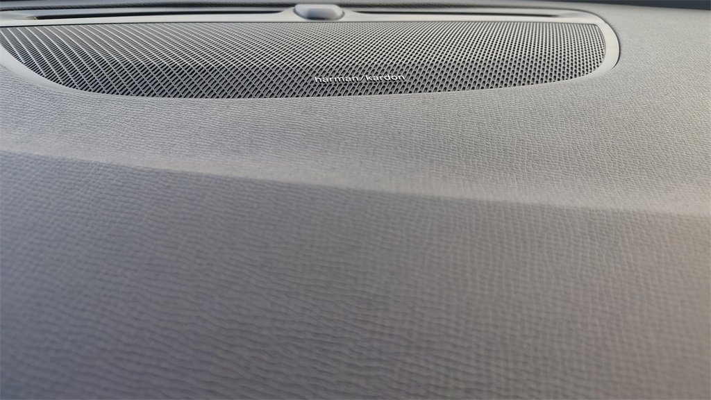 Certified 2022 Volvo XC90 T8 Inscription Expression w/ Advanced Package image 20