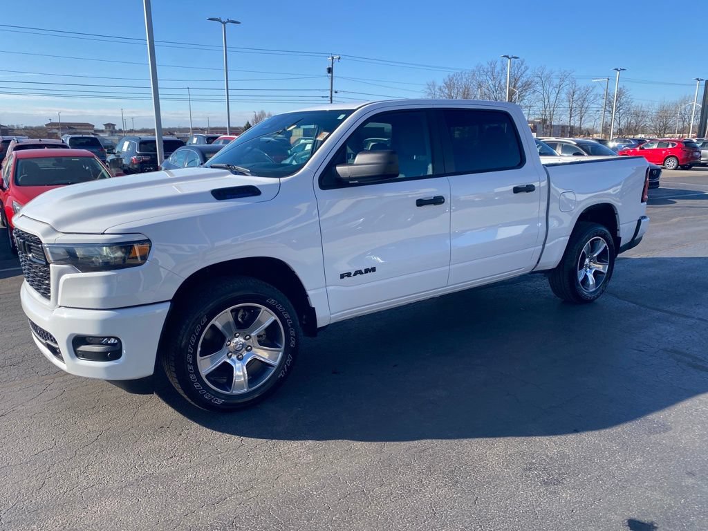 Used 2025 RAM 1500 Tradesman AWD/4WD image 4