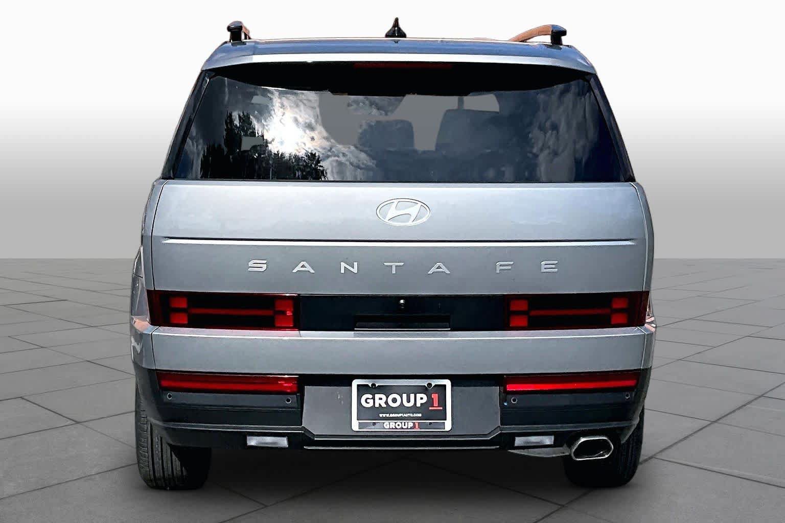 New 2027 Hyundai Santa Fe SEL FWD image 4