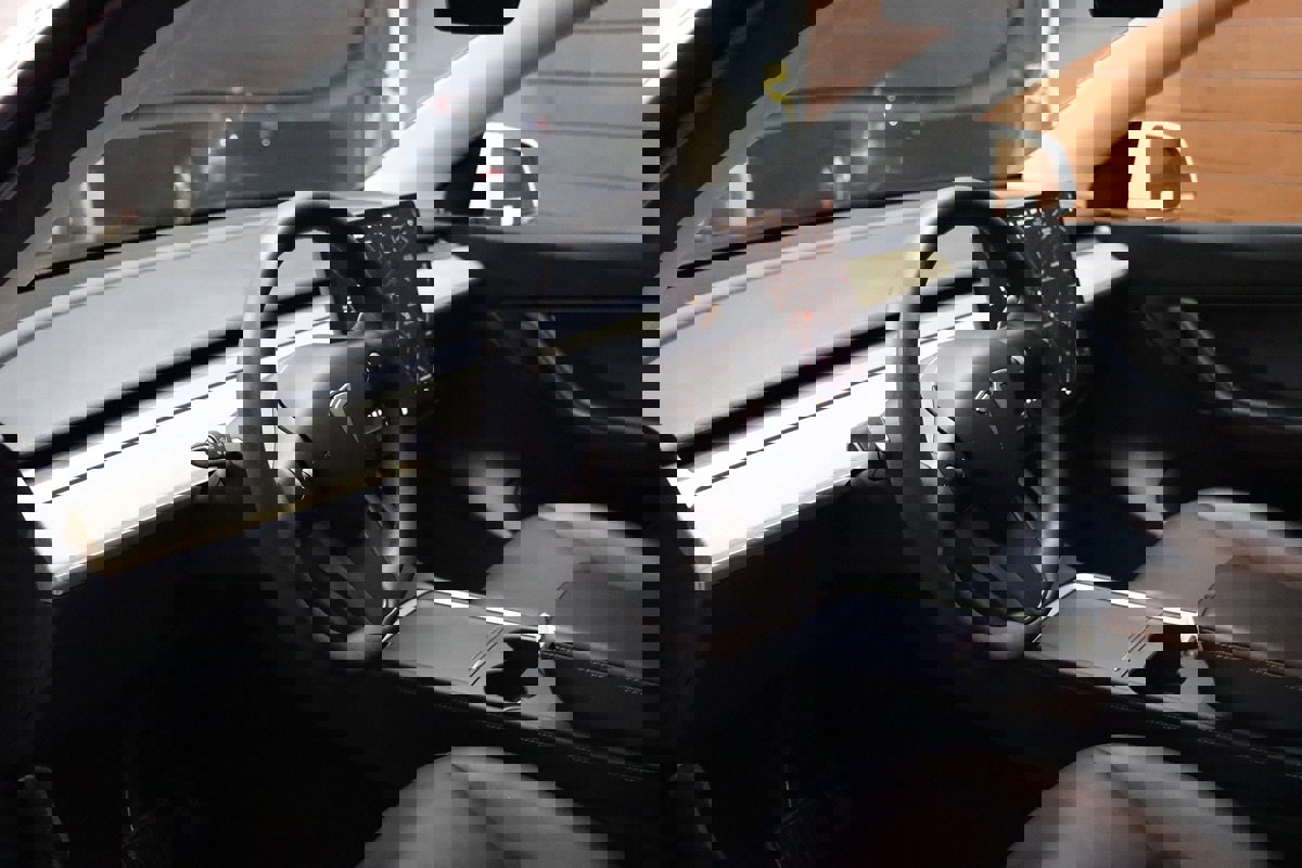 Used 2021 Tesla Model Y Long Range image 29