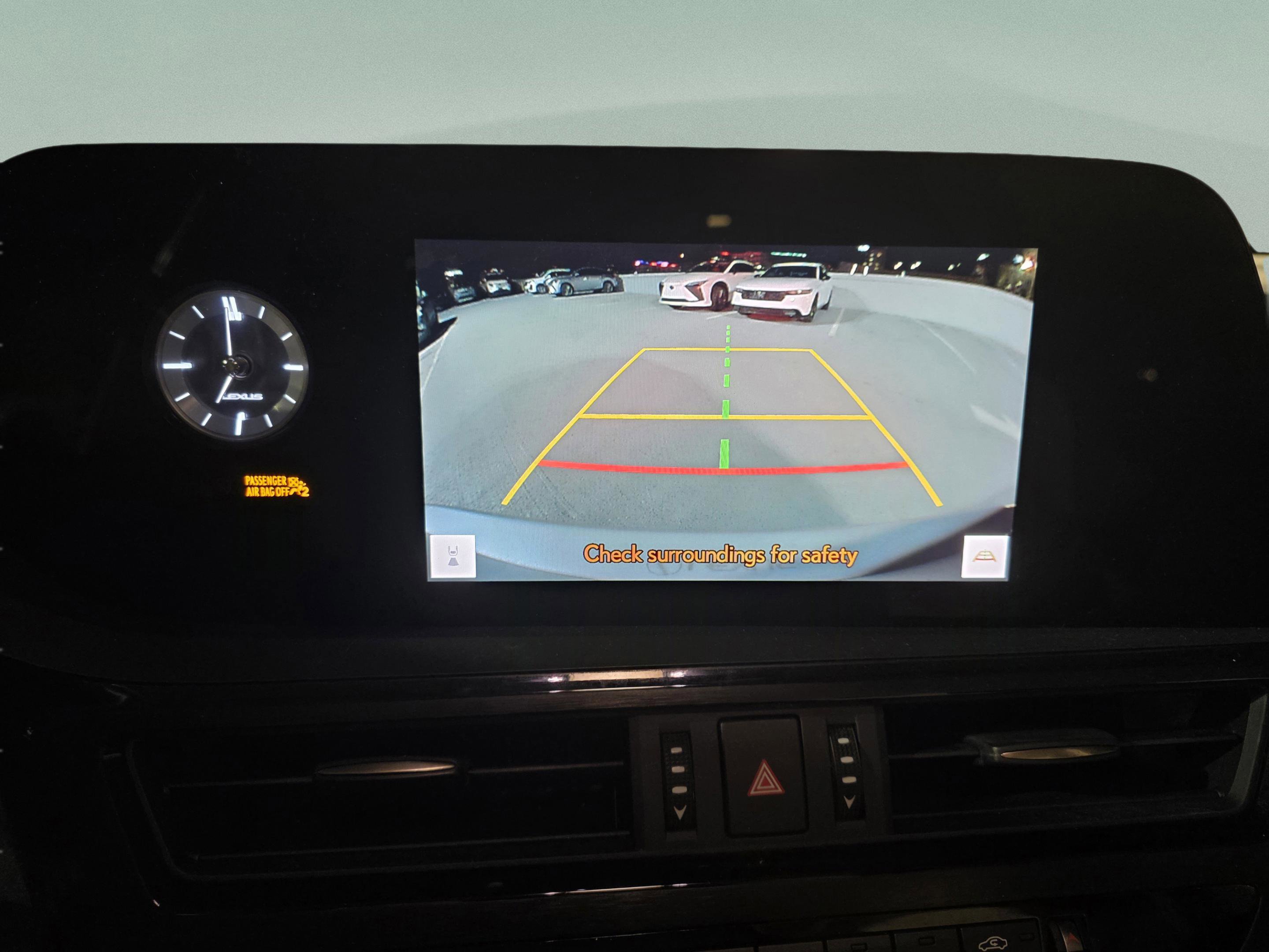 Used 2023 Lexus ES 350 w/ Premium Package image 17