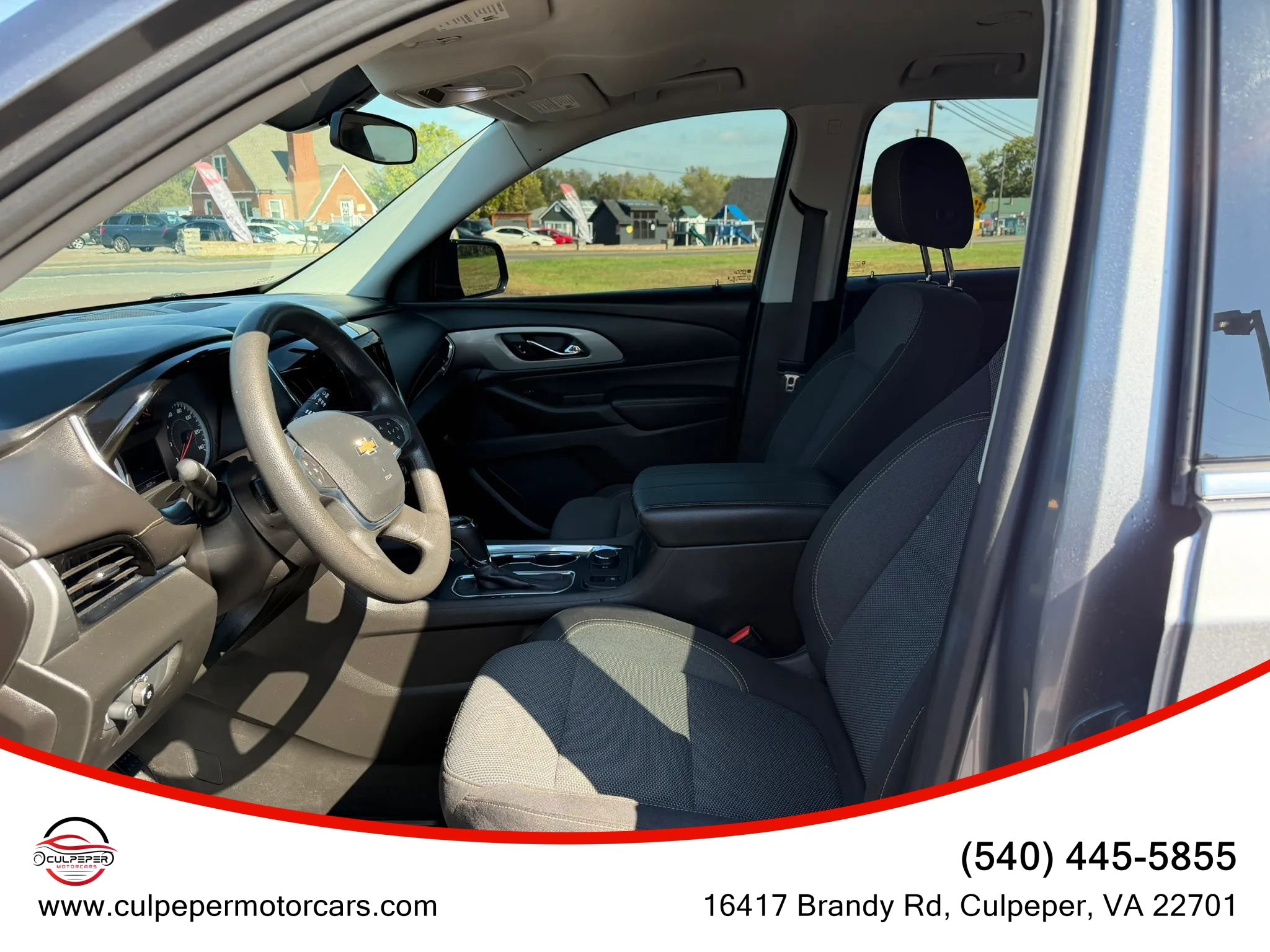 Used 2020 Chevrolet Traverse LS FWD image 7
