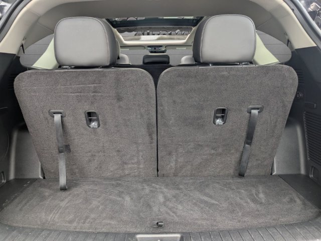 Used 2023 Kia Sorento S w/ Panoramic Sunroof Package FWD image 33