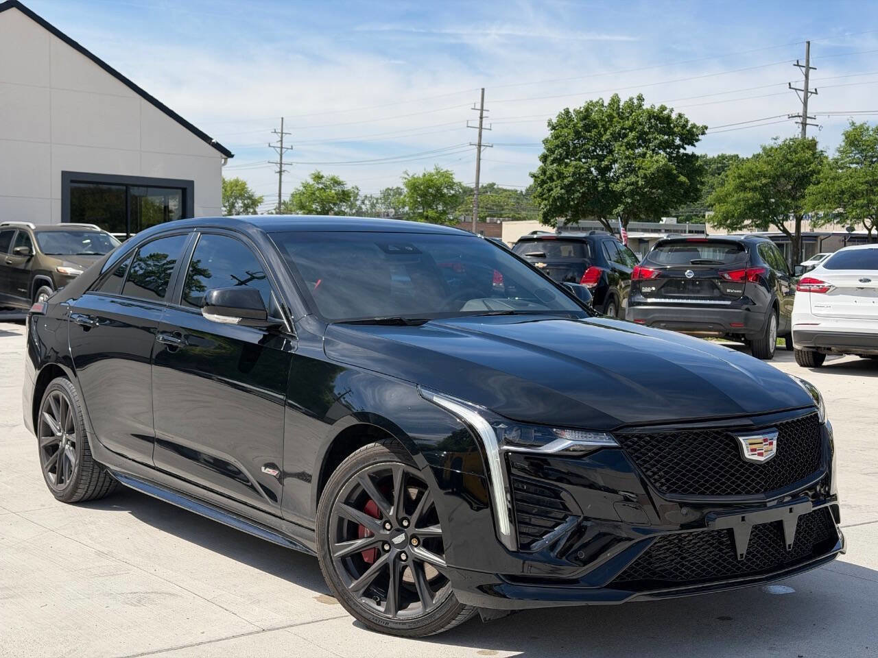 Used 2023 Cadillac CT4 V AWD/4WD image 4