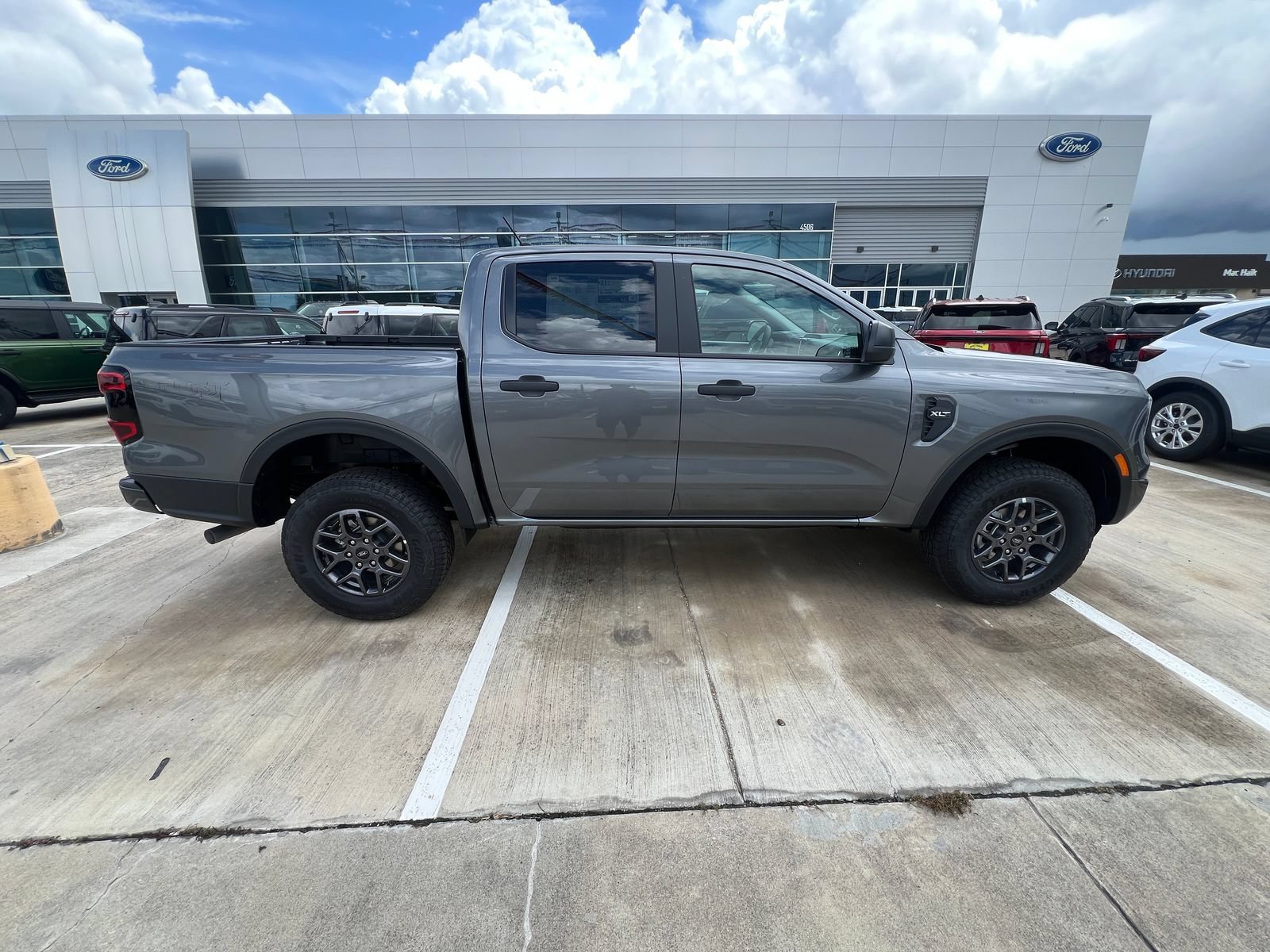 New 2026 Ford Ranger XLT w/ Trailer Tow Package AWD/4WD image 2