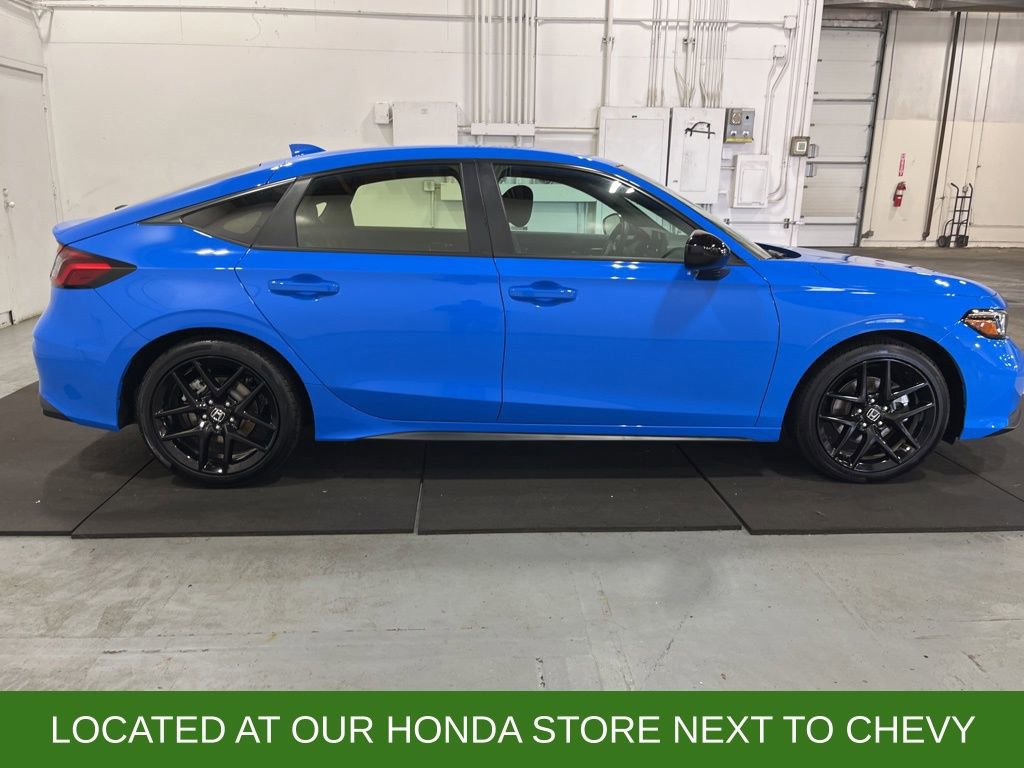 Certified 2025 Honda Civic Sport image 9