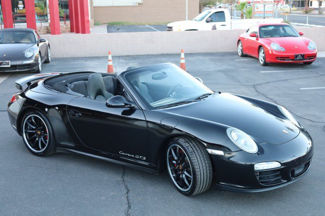Used 2011 Porsche 911 Carrera GTS RWD image 11