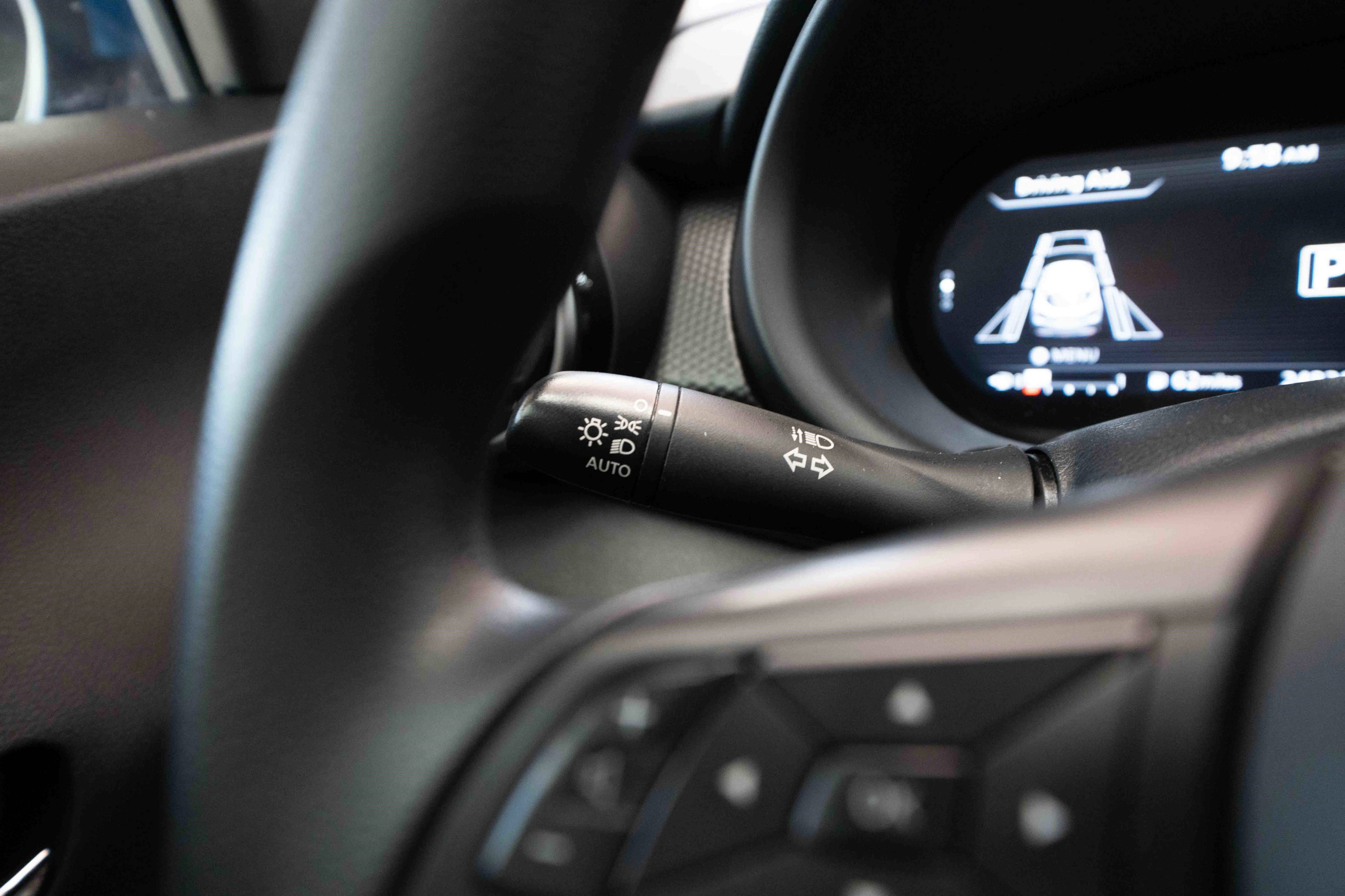 Used 2024 Nissan Kicks SV image 13