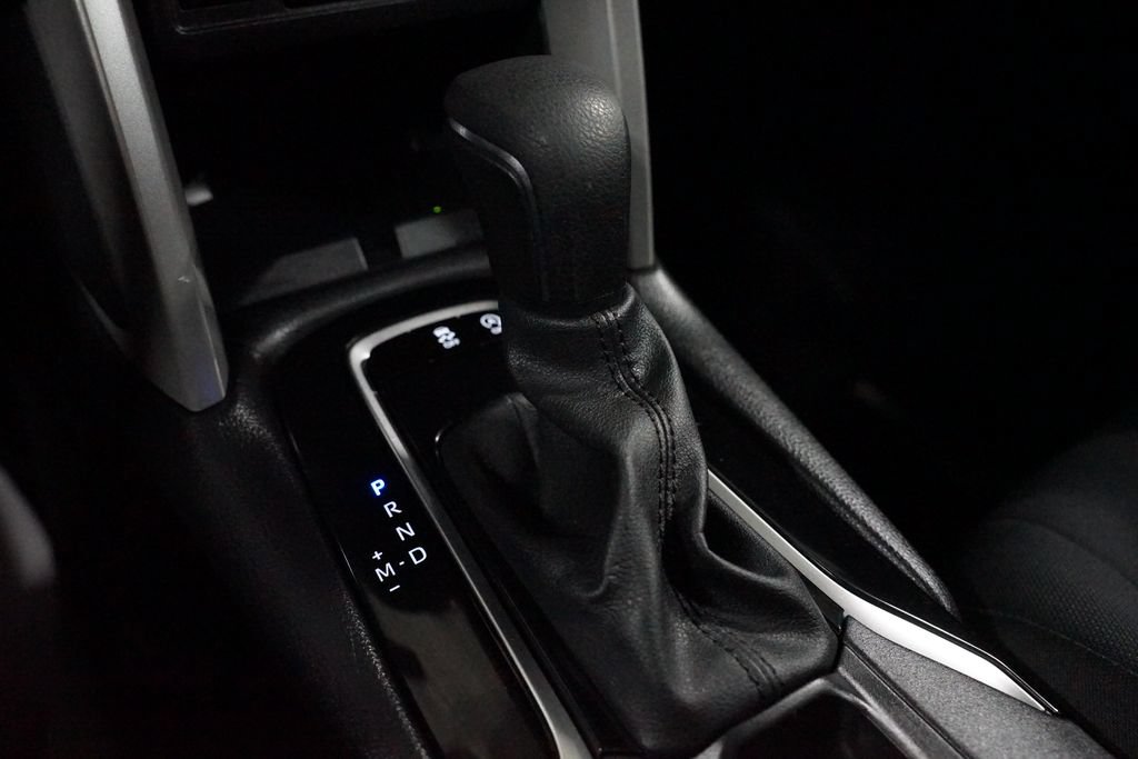 Certified 2024 Toyota Corolla Cross LE FWD image 21