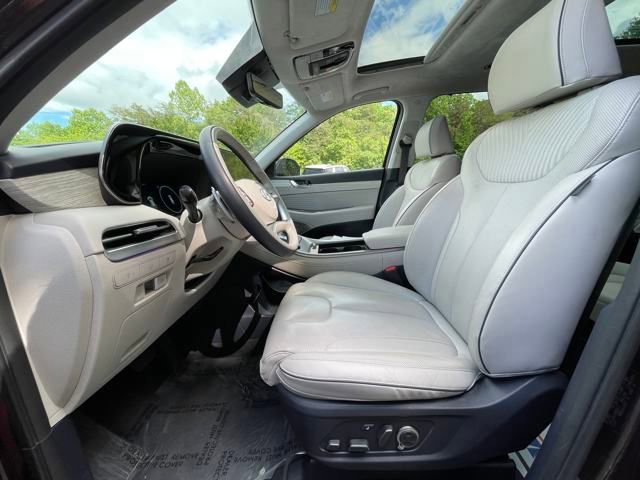 Used 2024 Hyundai Palisade Calligraphy image 21